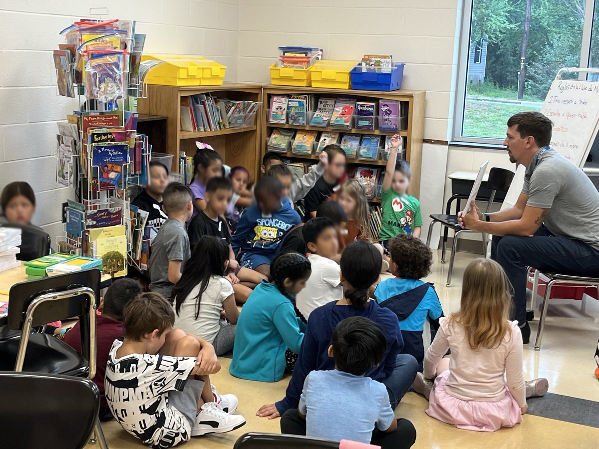 Day 2 of school: Loving the energy as we visit classrooms! 📚🎒 So much learning happening already! #BackToSchool #EducationRocks