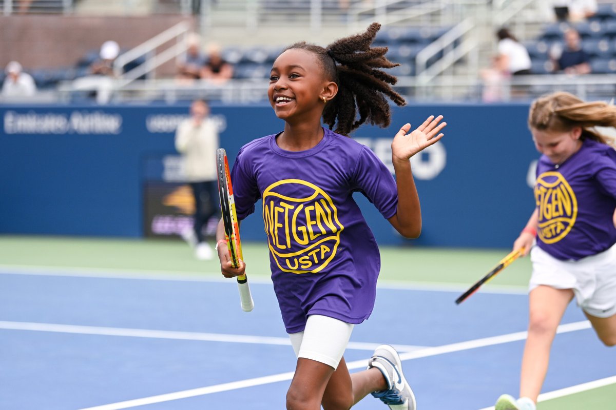 USTAEastern's tweet photo. Creating core memories at the #usopen
#NetGeneration | #USTAEastern https://t.co/9R3rhAyplz