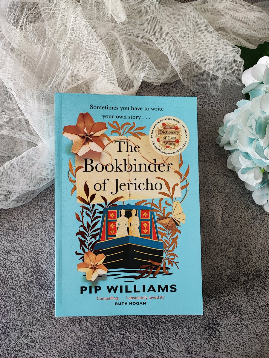 #RoeliaReads #BookX #TheBookBinderOfJericho #PipWilliams 

#BookReview The Bookbinder of Jericho by Pip Williams

'Williams has crafted a memorable and inspiring story that celebrates the love of books and the resilience of the human spirit.'

➡️roeliareads.co.za/what-i-read-th…