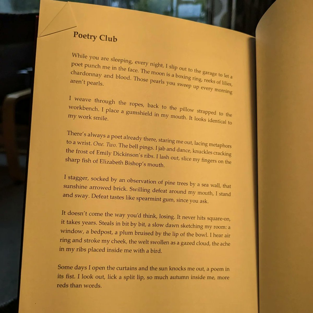 CreatedtoRead's tweet image. For Day 29 of #thesealeychallenge I&apos;ve returned to a collection I&apos;ve been grappling with, and dipping into for months. It is intriguing, and I particularly like this final poem. 
&apos;Bunny Girls&apos; by Angela Readman
Published by @NineArchesPress
#thesealeychallenge2023