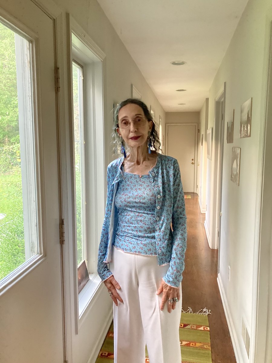 JoyceCarolOates's tweet photo. Dreamt I’d returned to New Jersey from distant worlds in my beautiful Rosette clothes designed by Doria Santlofer. https://t.co/jlMYrGefzo