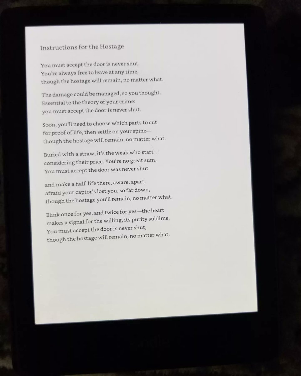 susanmariescavo's tweet image. Sealey Challenge Day 29

Come-Hither Honeycomb by Erin Belieu

&quot;If we&apos;re lucky, it&apos;s always a terrible time

to die.&quot;

@SealeyChallenge @thesealeychallenge @copper_canyon_press
@erinbelieu
#sandralim #theSealeyChallenge #theSealeyChallenge2023 #readmorepoetry #readwithus #poetry