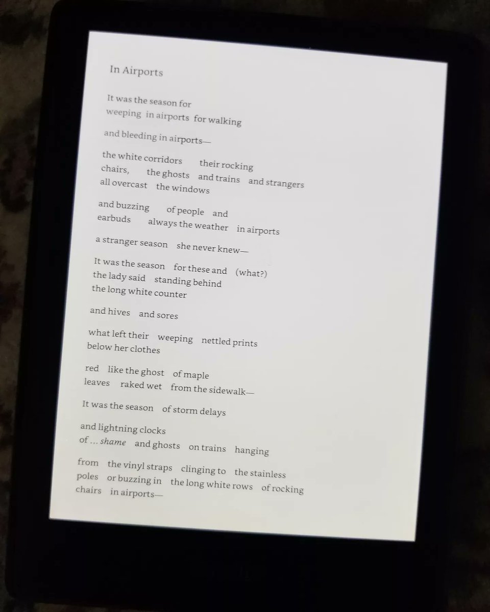 susanmariescavo's tweet image. Sealey Challenge Day 29

Come-Hither Honeycomb by Erin Belieu

&quot;If we&apos;re lucky, it&apos;s always a terrible time

to die.&quot;

@SealeyChallenge @thesealeychallenge @copper_canyon_press
@erinbelieu
#sandralim #theSealeyChallenge #theSealeyChallenge2023 #readmorepoetry #readwithus #poetry