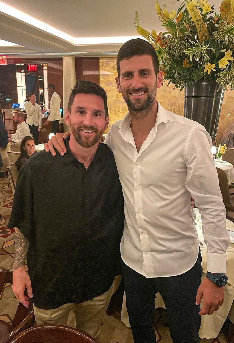 cyclingontnt's tweet photo. This is what greatness looks like 🐐

(via @djokernole) https://t.co/merFsuvhVF