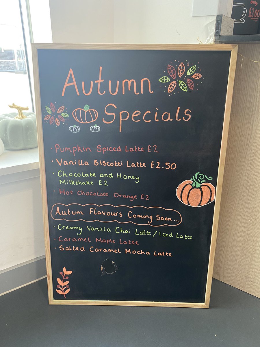 Have you tried one of our autumn specials?! Pop in for a tasty drink made by our wonderful student baristas 🎃☕️🤩