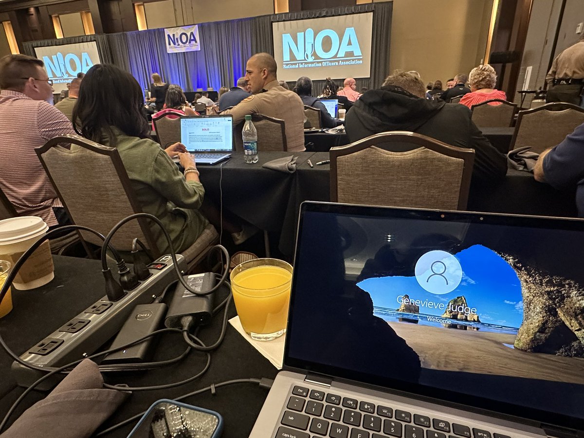 Huge shoutout to <a href="/JPackPIO/">JPackPIO</a> &amp; <a href="/nioa/">National Information Officers Association</a> <a href="/OmniNashville/">Omni Nashville Hotel</a> at #NIOA2023. They helped set up power blocks and reserved tables near the door so those of us working Hurricane Idalia from here can stay plugged in and take calls as quickly as possible while continuing to learn. Thank you! 🥹💛