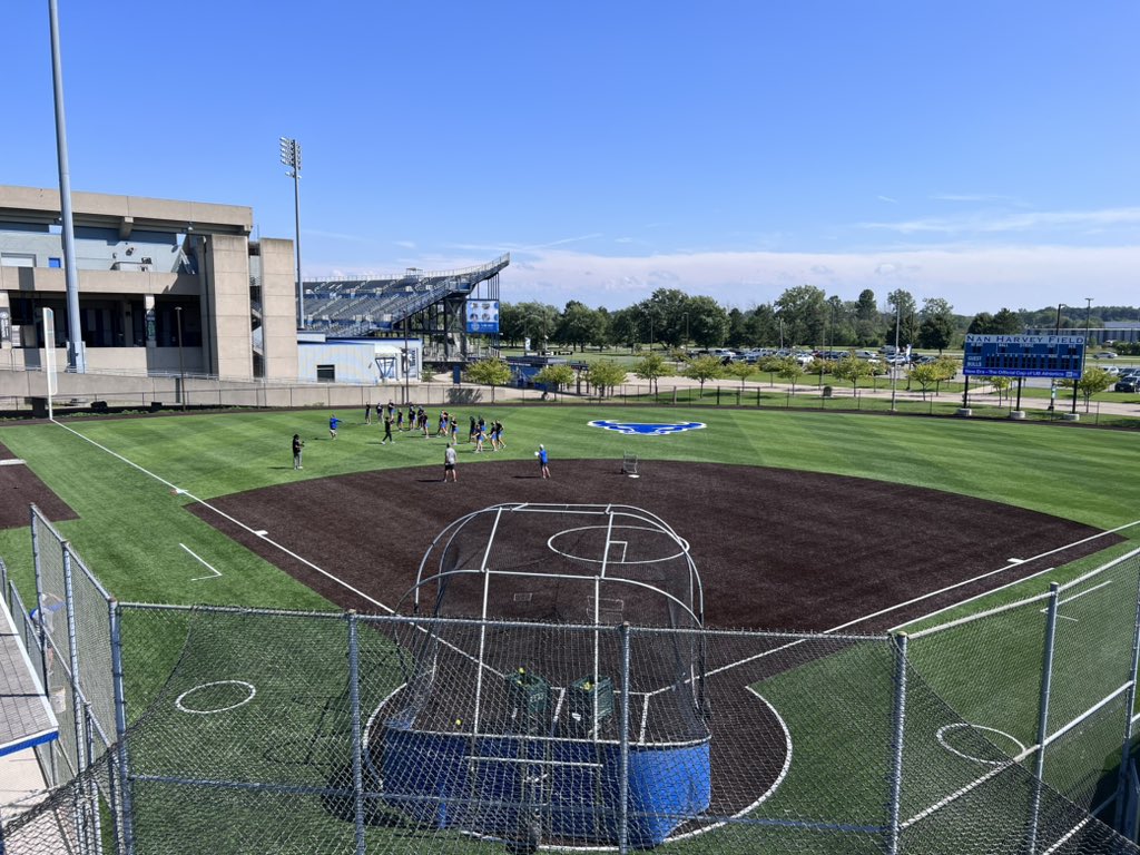Breaking in the new turf! 
#UBhornsUP🤘🥎
