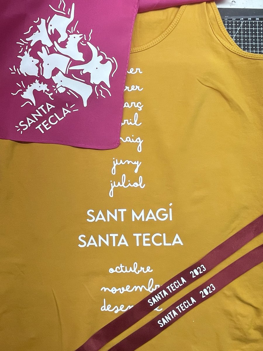 xeniaaolvi's tweet photo. Sorteig de festa major! 🎉🎊
Si vols participar:
1️⃣ Segueix-me @xeniaaolvi
2️⃣ Etiqueta a dos amics
3️⃣Fes RT
Teniu fins el dia 5 per participar!
Si no creieu en la sort podeu demanar-me qualsevol dels productes per missatge privat! https://t.co/PfemHJD6Vk