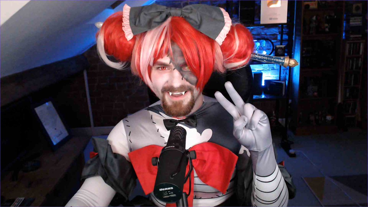 GOTGAMES_TB's tweet image. As promised for our TWITCH sub goal we are live now cosplaying as the BEST Zombie Kureiji Ollie!! Of Hololive!! Come join us!! My wife spent a while doing this, impressed?😂
twitch.tv/gotgames_tb
#Hololive #graveyART #KureijiOllie #HololiveID #OLLIcin #cosplay #hololivecosplay