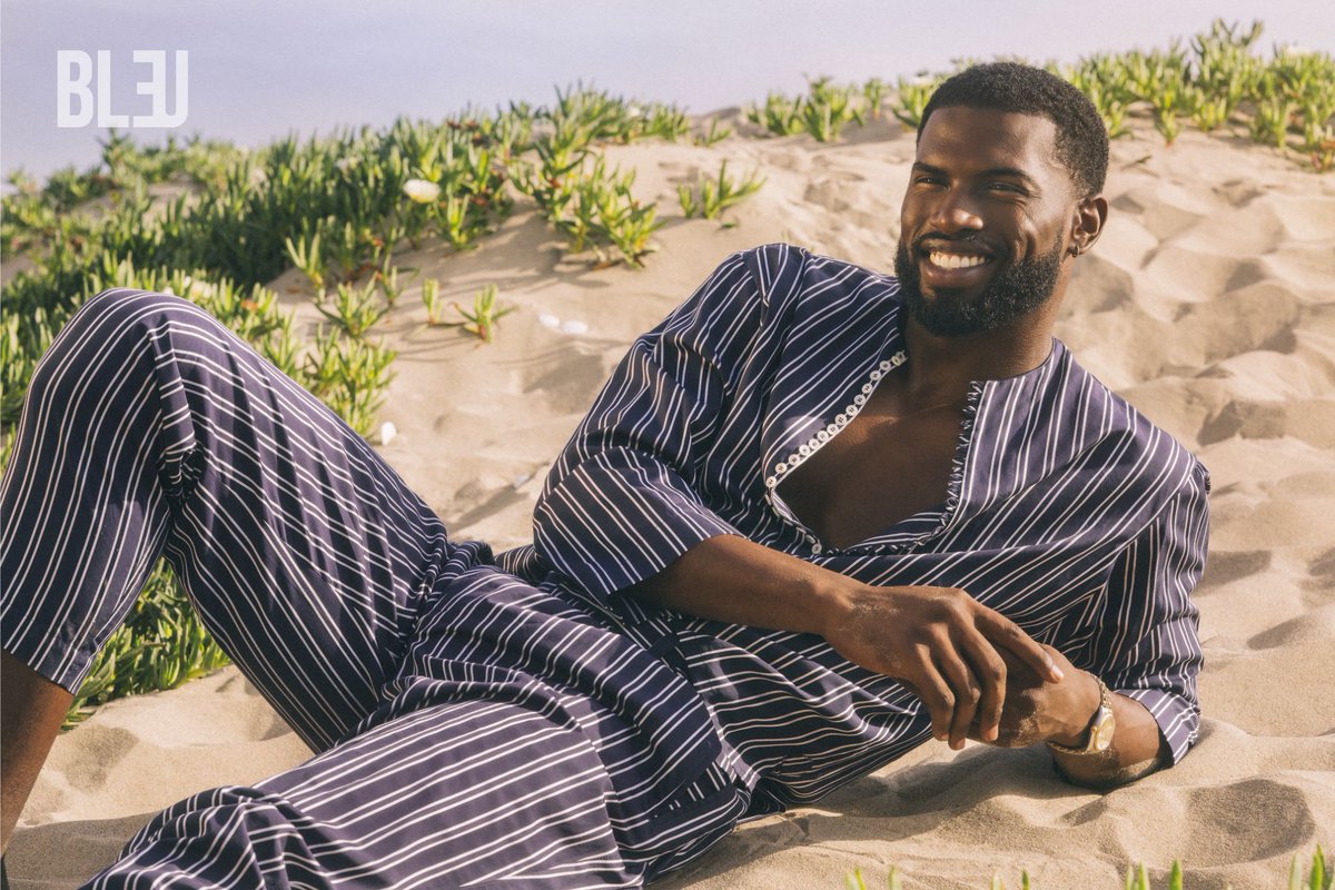 Bleu Magazine tweet media