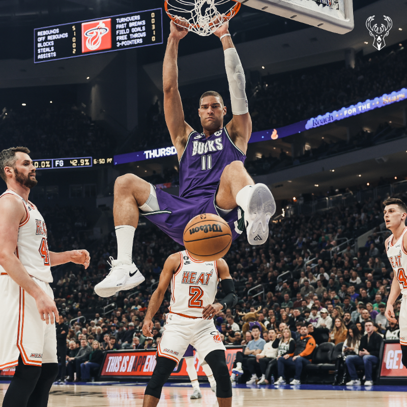 Bucks's tweet photo. Splash Mountain's '22-23 Season In Photos 📸⛰️

#BucksPlayerWeek