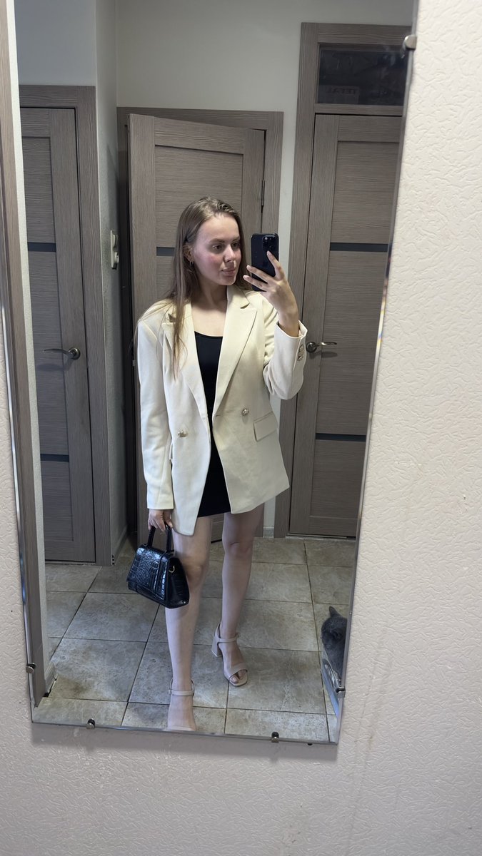 What do you think of the image? 🤩