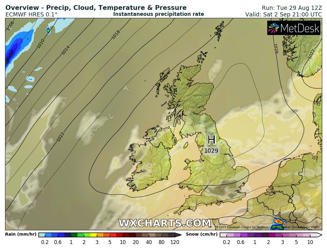 CarlowWeather's tweet photo. Latest EP Weather forecast can be best described as: “that’ll do pig, that’ll do” 😁

Rain tomorrow night and early Thursday morning with some showers Thursday, sunny spells and odd shower possible Friday and then weekend looking great with plenty of sunny spells. Especially Sunday so bring the sunscreen! Cool nights too so cover that in your packing. Also ground will be yielding to soft after the wet weeks we’ve had so don’t rely on the flip flops!

I’ll do another update tomorrow but those positive vibes  from a few days ago still looking good. I’ll have more updates during the event on my Instagram stories too so if you are over there give a follow too.