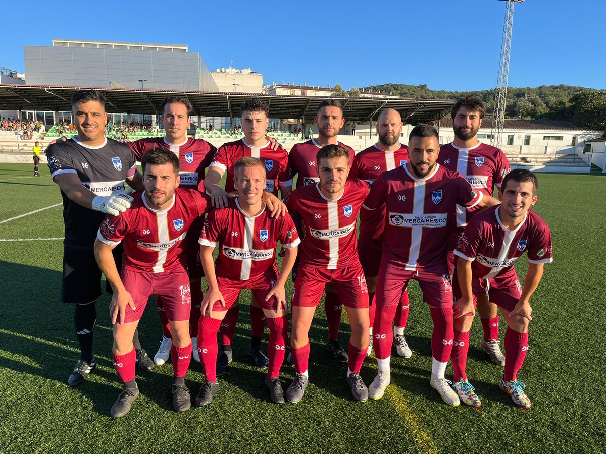 Cortegana 🆚 𝗔𝗿𝗮𝗰𝗲𝗻𝗮 (1️⃣-2️⃣)

¡El senior masculino se hace con la tercera victoria consecutiva de la pretemporada!

⚽️ @alexblanqui
⚽️ <a href="/SergioMidgley6/">Sergio Fernández</a> 
⚽️ @alexcubero10

📆 El 𝘃𝗶𝗲𝗿𝗻𝗲𝘀 𝟭 volvemos a enfrentarnos al @cacortegana en Aracena a las 20h. ¡Os esperamos!