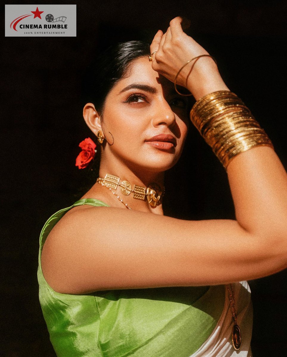 CinemaRumble's tweet photo. @Nikhilavimal1 Stunning pics #Onam2023 

#NikhilaVimal #sexy #malluactress #sareebeauty #SareeHot #sareeseduction #MalavikaMohanan #MalavikaMenon #Nayanthara #ShahRukhKhan https://t.co/rLW7vBHuYp