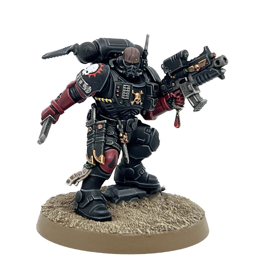 wadepryce's tweet photo. Lieutenant Zuriel, the Ghost of Cretacia, grav chutes in to the Tyrannic War. Looking forward to him adding some lethality to my Infiltrators! #New40K https://t.co/ffhmABWxjG