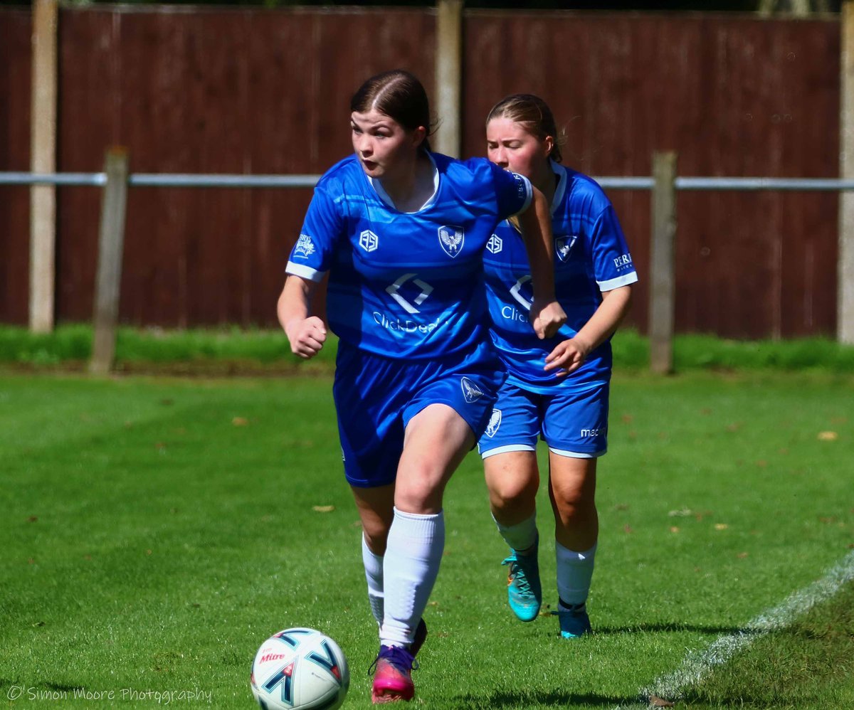 - We’re always looking ahead…

(📸 Simon Moore)

#ahead #infront #forwards #lookingahead #alwayslookingahead #goingforwards #attack #attacking #keepmovingforwards #thenextstep #eccleshallfcwomen #eagles