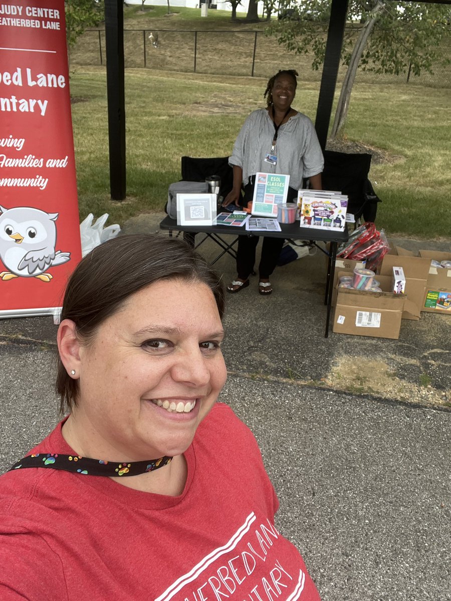 We are out spreading the word about the Judy Center at Featherbed! Visit is at The Glens at Diamond Ridge! We are here until 5! #continuityofcare #CommunitySchools
