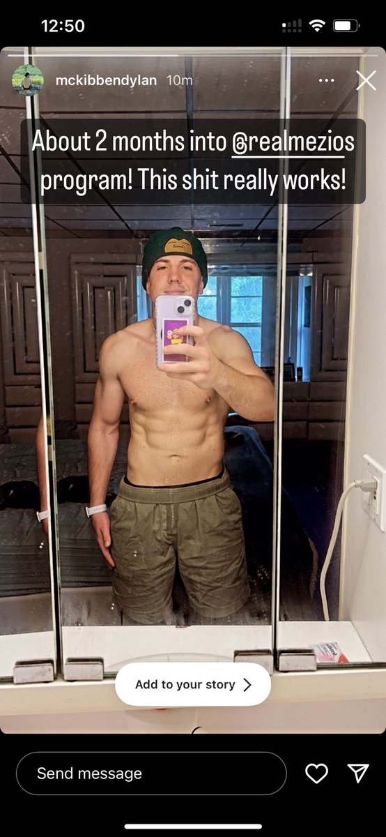 Shoutouts to my younger brother Dylan 

Probably the craziest 2 months of progress i’ve ever seen 

- Completely flipped his diet around 
- Stayed consistent 
- Didn’t give up 💪🏽