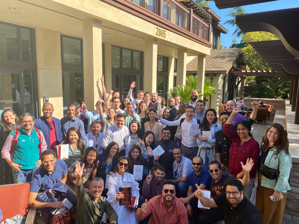 anyzewski's tweet image. Visiting @a16z office and met @skupor 
Exiting time ! @vcunlocked