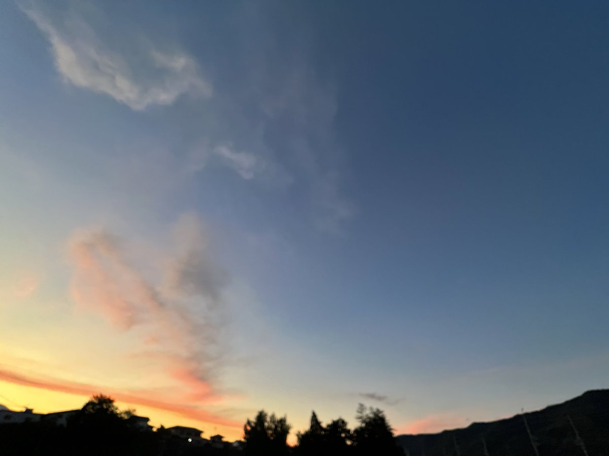 daikingmania's tweet photo. #beautifuldawn https://t.co/0MfNaw9qD2