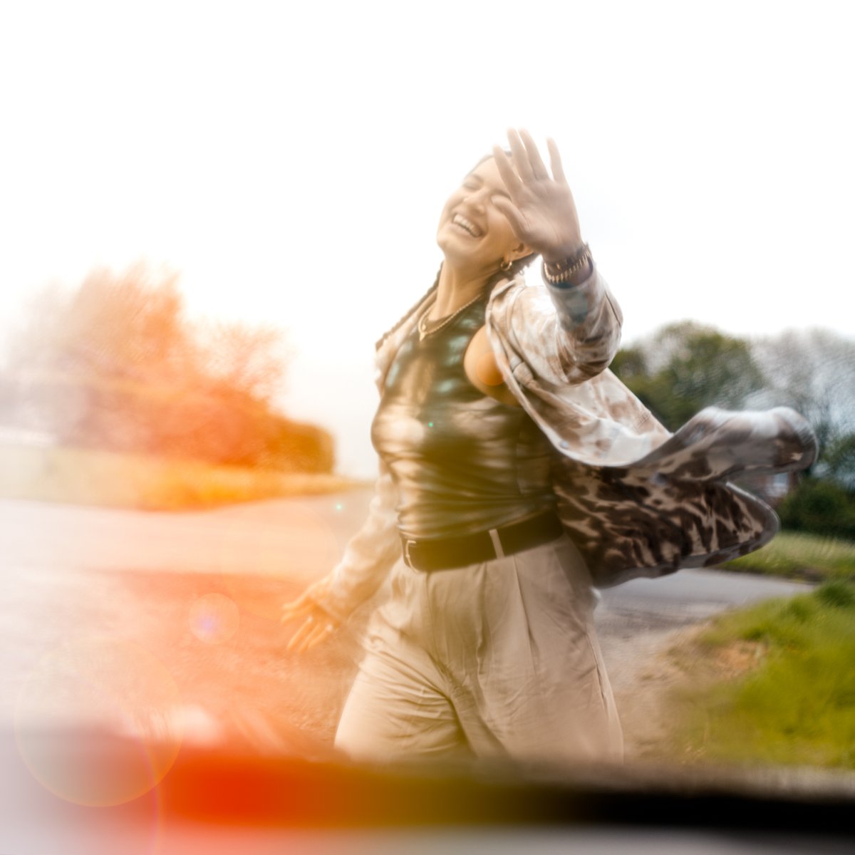 Ready for our treats? Today, we're featuring The Crimson Crows (#thecrimsoncrows), Vigilantes (#vigilantes) and Anin Rose (<a href="/aninrosemusic/">Anin Rose</a>) so tap the link in our bio and give their latest singles a spin! 🎧