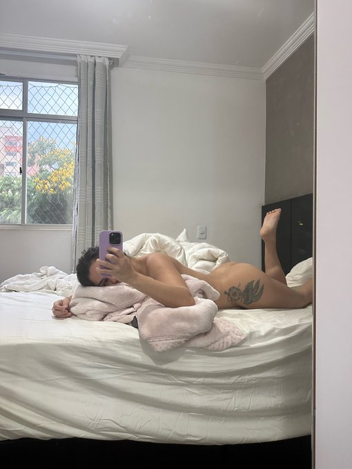 Dia de chuva ☔️ t&aacute; chovendo a&iacute; tamb&eacute;m? https://t.co/9KXufagIGY