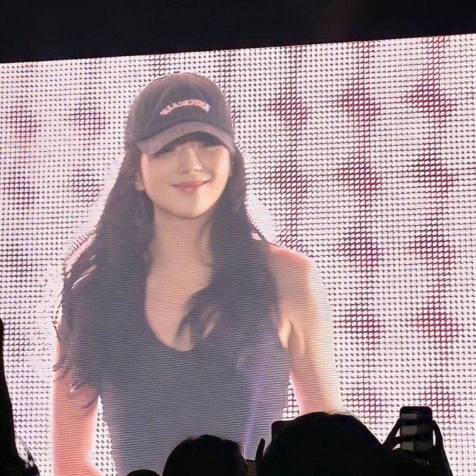 jichuhourly's tweet photo. 🔥 https://t.co/9EYuSZCu6x