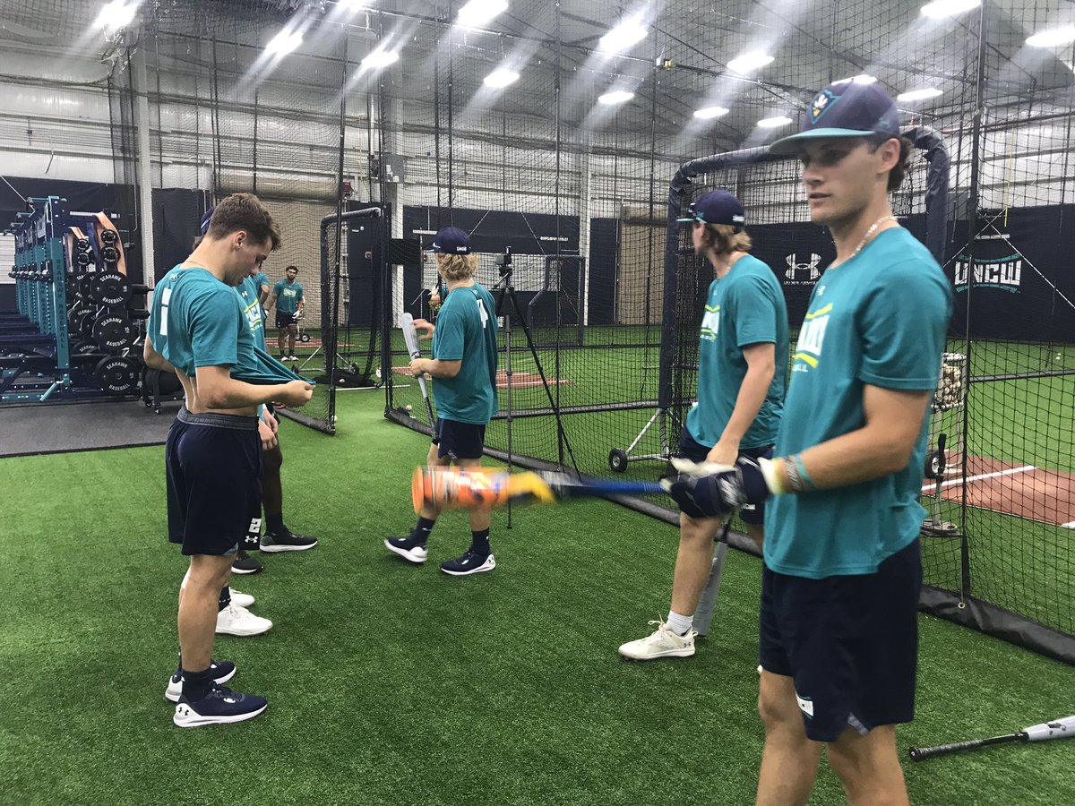 UNCW Baseball tweet media