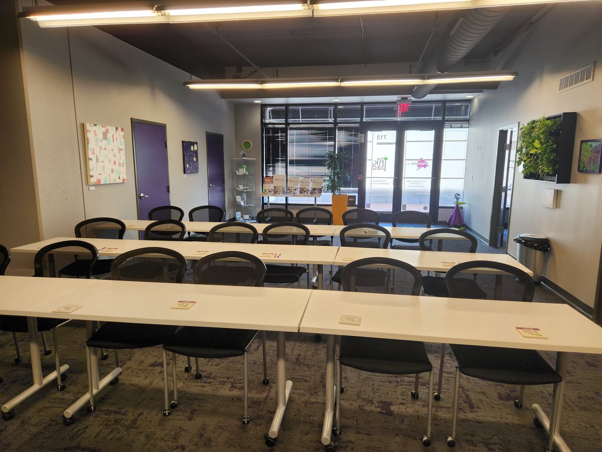 Picture yourself standing here, giving a training to a group. It's easy to make that into a reality! booktheinkpad.com | #MeetingSpace #MeetingRoom #CarmelIndiana
