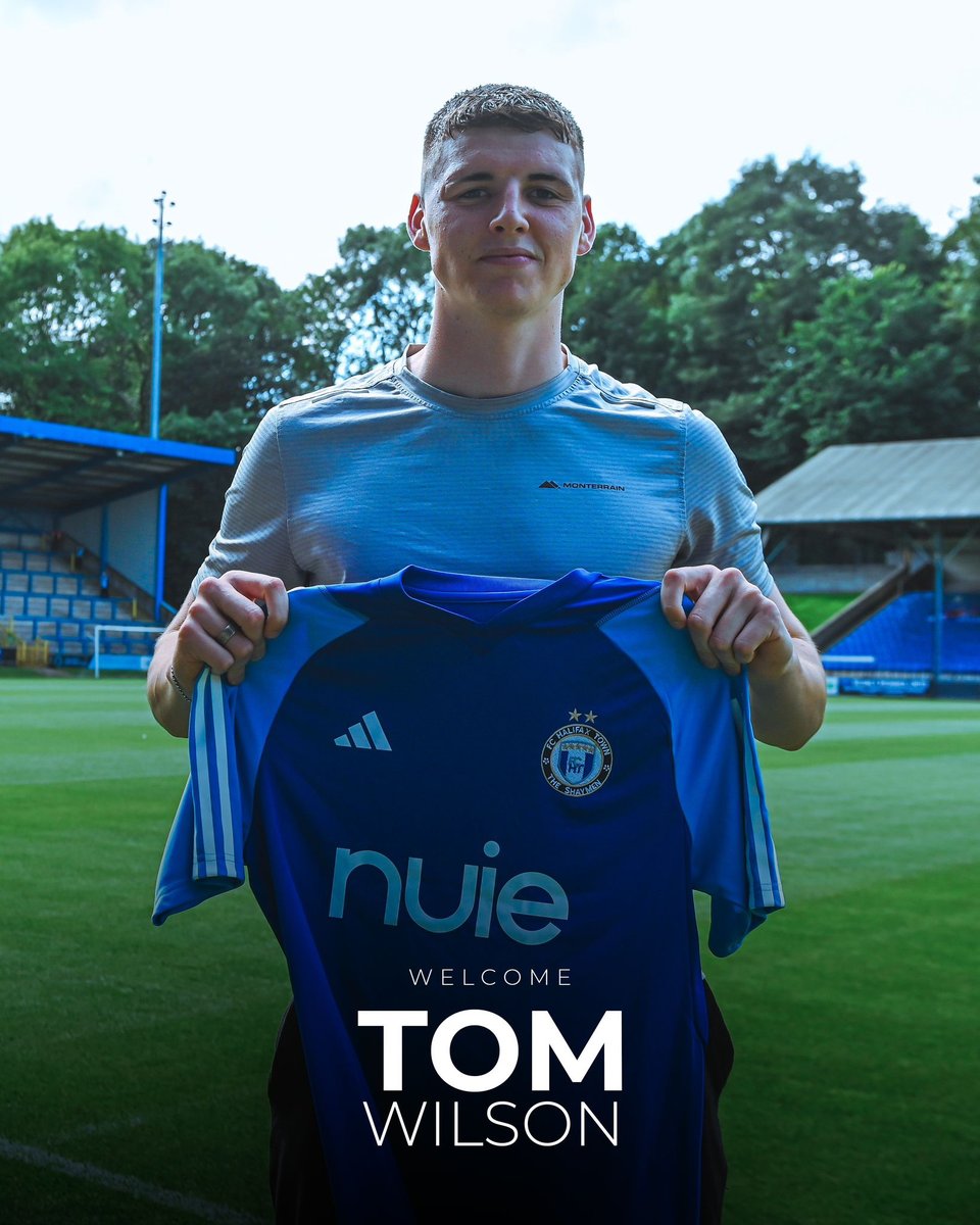 FCHTOnline's tweet photo. ⚽✍️ NEW SIGNING |

💪 Strength at the back.

✍️ Tom Wilson joins Town!

WELCOME Tom 💪

👀

👇

https://t.co/2wJY6LMjXU

#Shaymen |AL https://t.co/0ENBg7vO3b