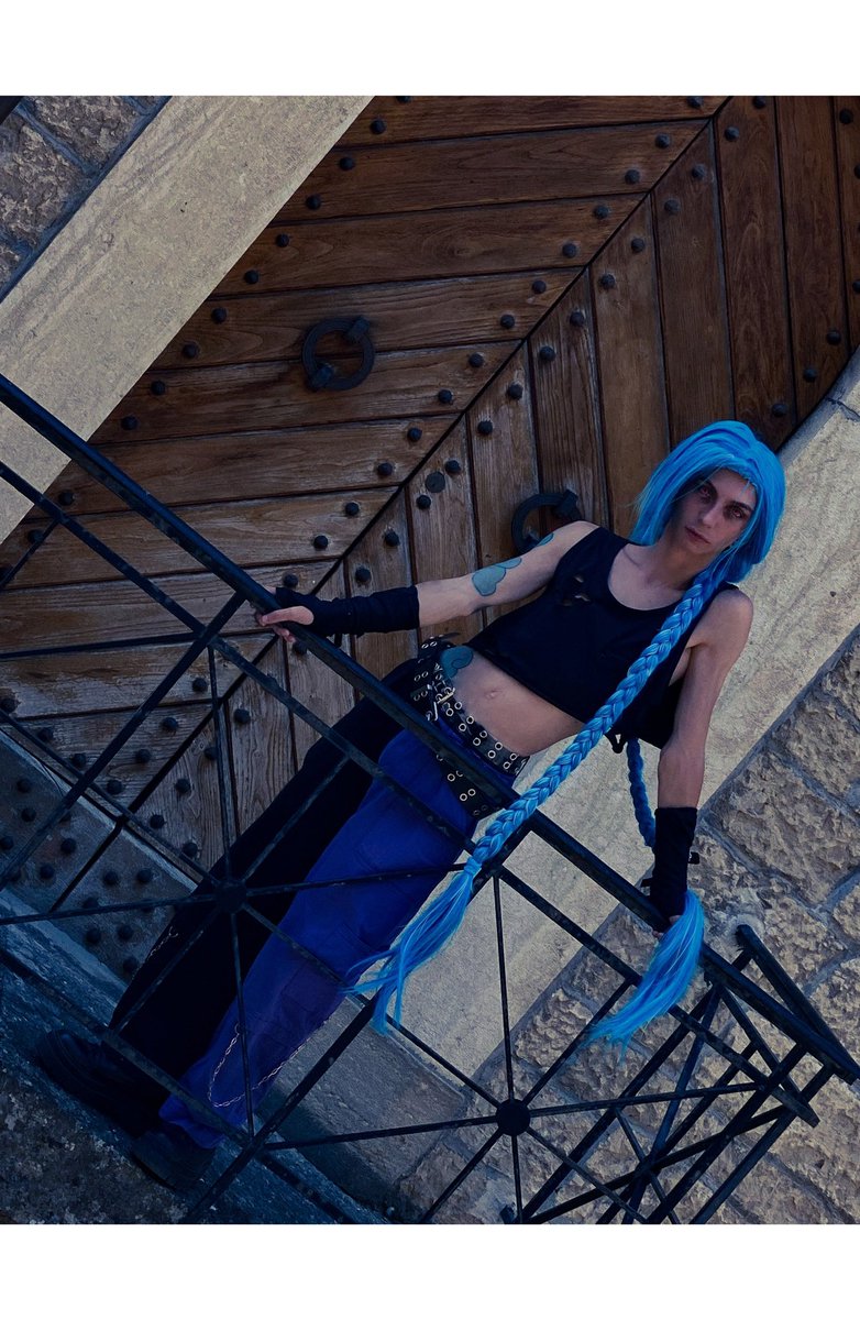 Ax4918's tweet photo. Get Jinxed✨
#cosplayers #arcane #jinx #jinxcosplay https://t.co/i3Pe5nY1S1