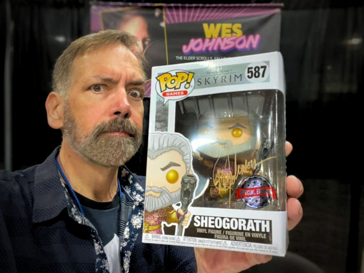 WesJohnsonVoice's tweet photo. THIS SATURDAY IN APPALACHIA! MADNESS! FALLOUT! FUN! Come hang with me at #RetroReset Video Games & Collectibles at Crossroads Mall in Mt. Hope, WV! I'm bringing Sheogorath and Moe Cronin gear for photos, sharpies for signing, THE WABBAJACK AND THE SWATTAH! DON'T MISS IT!
@Claybizle @MobileMonicker