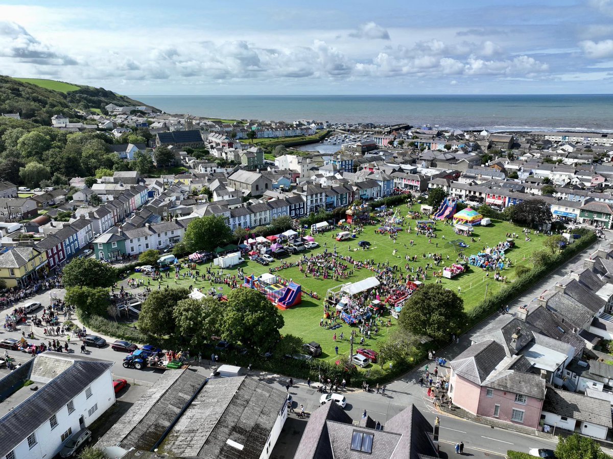 Rhodri Jones tweet media