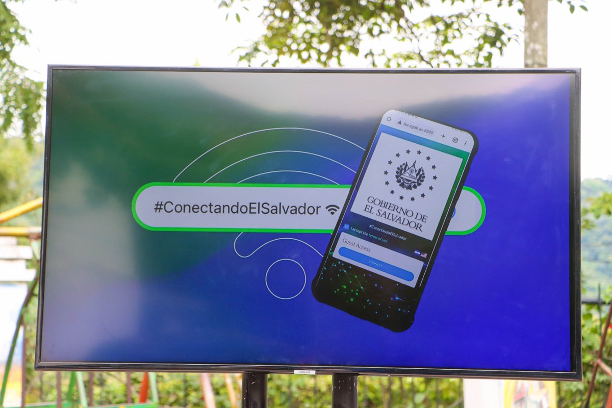 JorgeMejiaF's tweet photo. Ahora nuestros niños, jóvenes y adultos podrán disfrutar de una red gratuita que les permita tener la oportunidad de un mayor aprendizaje educativo y de la comunicación que va a contribuir a su desarrollo personal y como futuros profesionales. https://t.co/RHhSi9FhG4