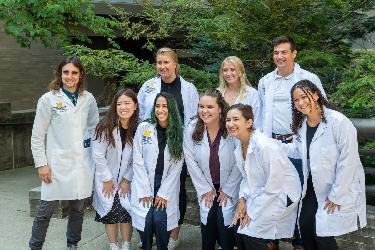 UMichMedSchool's tweet photo. The latest cohort of grad students in the Medical Schoolโs Program in Biomedical Sciences (PIBS) started classes this week. We cannot wait to watch these bright minds continue to grow into world-class scientists, leaders and scholars. Welcome! #GoBlueResearch #Michigan ใฝ๏ธ https://t.co/x9yoXcwpkh