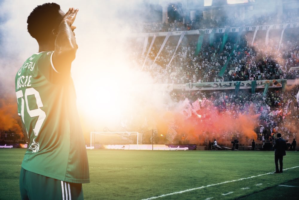 FhodSh's tweet photo. للمصممين من مباراة اليوم 💚🫡
اي صوره تشوفونها افضل !
#الاهلي #الأهلي_الطائي https://t.co/cGxo5K7Sx9