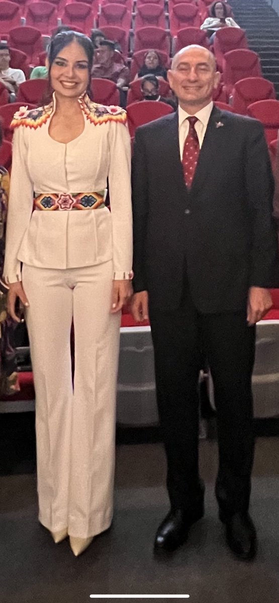 MATalibli's tweet image. Durante las actividades del #CIHALC2023, sostuve un breve pero productivo encuentro con la Hon. @GeraldinePonceM, Presidenta Municipal de Tepic, del estado de #Nayarit.
Buscaremos desarrollar una mayor colaboración con la hermosa ciudad de Tepic en diferentes ámbitos.