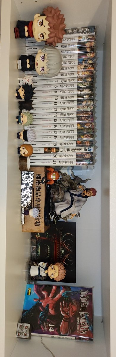 Mugiwara_Indira's tweet photo. Por fin llegaron mis shikigamis (los perros guardianes y Nue) y... no podrían ser más preciosos 🥰
#JujutsuKaisen #呪術廻戦 #五条悟 #夏油傑 #宿儺 #sukuna #shikigami #lobosdejade #divinedogs #manga #mangaself #jujutsukaisenfigure #itadori #inumaki #gojo #nobara #megumifushiguro https://t.co/Z1dWK12RDx