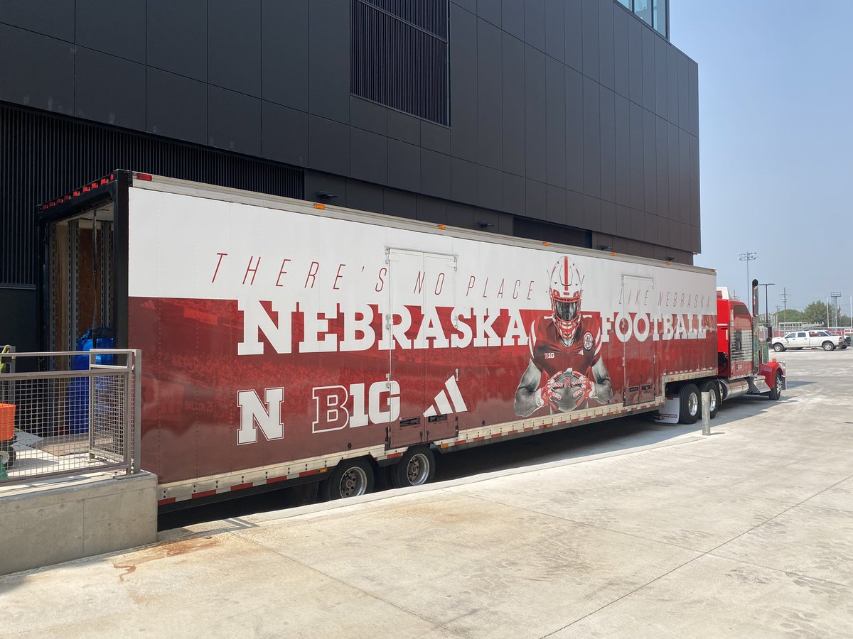 Here we go! First road trip of the season with a new look this year! <a href="/LadwigJacob/">Skr_Tkr</a> <a href="/Selden_Trucking/">Monte Selden</a>