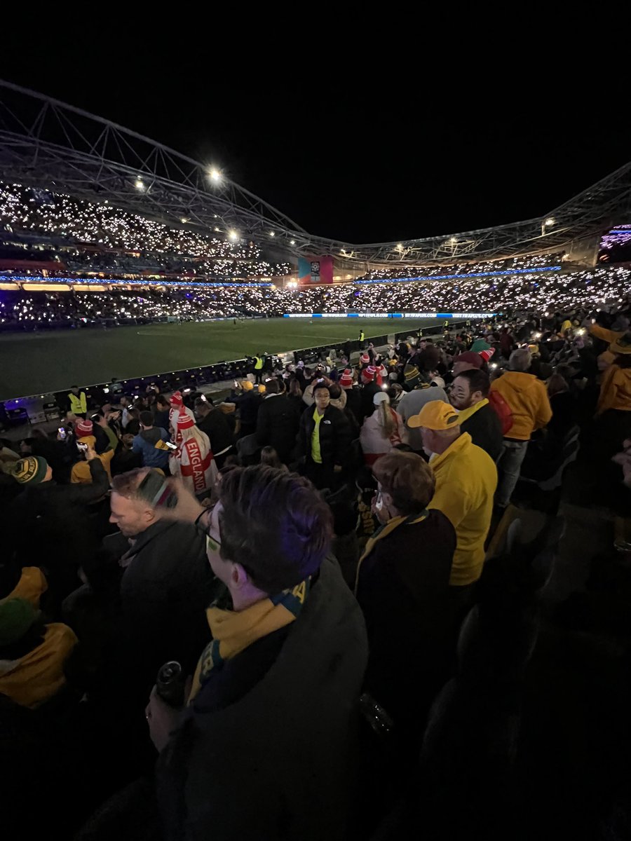 charismaarteaga's tweet photo. Wanna show some of my favorite Australia/ World cup photos.. 
Definitely amazing to see some of the best athletes in the entire world with a side of a vacation!! 

#WorldCup | #Australia | #SolarKid https://t.co/9bi4ue21AT