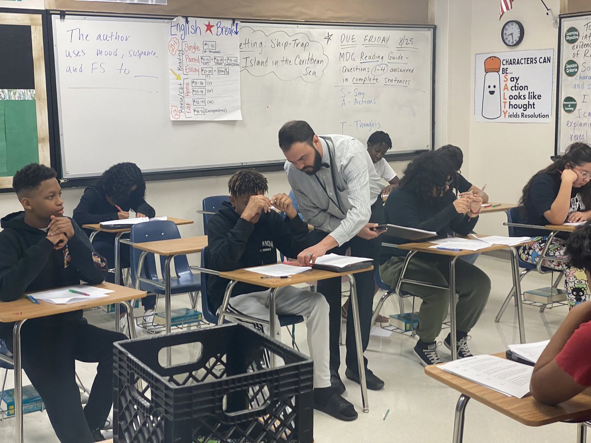 Lacy Hagel tweet media