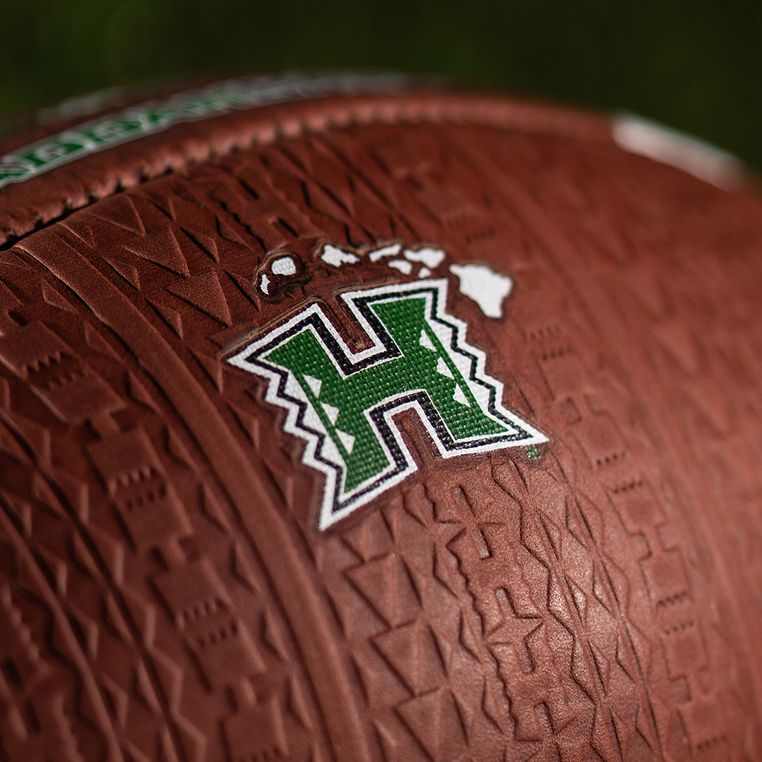 BigGameUSA's tweet photo. The BraddahBall was inspired by Hawaiian heritage; the Maui fires give it so much more significance. 100% of the profits of this ball will be donated to the University of Hawai’i Foundation to support the islands. Purchase at https://t.co/kDQLjDfi1n #BigGame #MauiStrong #Lahaina https://t.co/fu4dT3qGF0