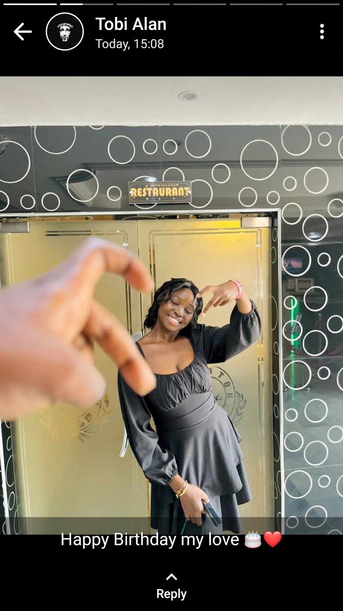 iccy250's tweet photo. @seyi_vibez Please repost this happy birthday 🎂 to her 🎁🎁🎁🎁🕯️🔌🔌🔌 https://t.co/PugIbRWPNr