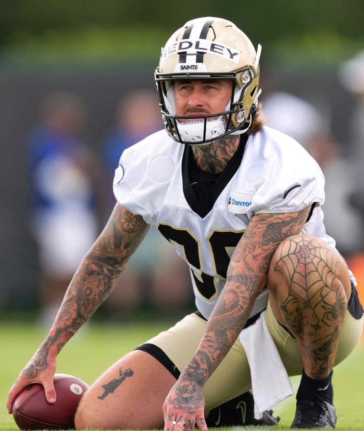 Dov Kleiman (@nfl_dovkleiman) on Twitter photo Pretty wild story: New #Saints punter Lou Hedley is from Australia, and is a 30 year old undrafted rookie.
He owned a tattoo shop in Bali, Indonesia and worked as a scaffolder, via <a href="/MikeTriplett/">Mike Triplett</a>
He then pursued his dream and started punting at City College in San Francisco and Pretty wild story: New #Saints punter Lou Hedley is from Australia, and is a 30 year old undrafted rookie.
He owned a tattoo shop in Bali, Indonesia and worked as a scaffolder, via <a href="/MikeTriplett/">Mike Triplett</a>
He then pursued his dream and started punting at City College in San Francisco and