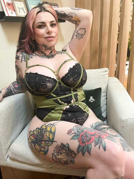 Come take a seat. https://t.co/pDWYNdzzuI