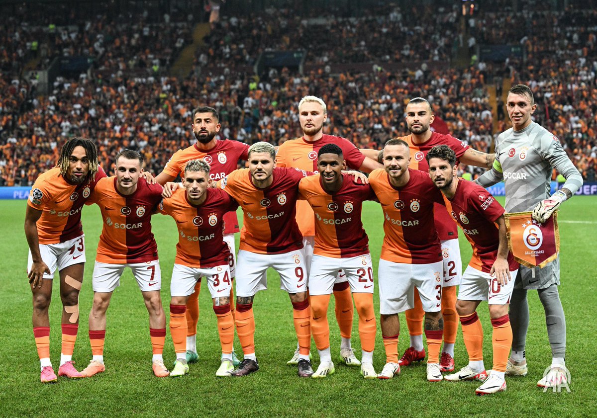 pusholder's tweet photo. Galatasaray, Şampiyonlar Ligi'ne yükseldi. https://t.co/1rvSAQX4nD