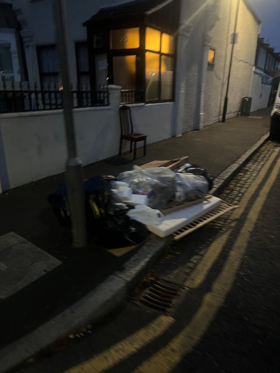 Tweeting for the 1st time in 10yrs SOLELY to report <a href="/NewhamLondon/">Newham London 💙</a> for their appalling, lazy, quite frankly ILLEGAL excuse for a local council. The streets of Newham are FILTHY. My jaw is on the floor. Where is my council tax going? SORT IT OUT. #flytipping #fucknewhamcouncil