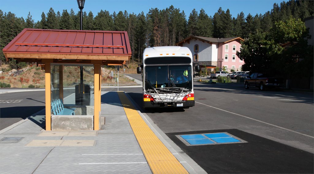 Electric public transportation bus fleets primarily use wired charging, which has several problems. See how wireless EV charging solves those problems. bit.ly/44BrhwR #electricbuses