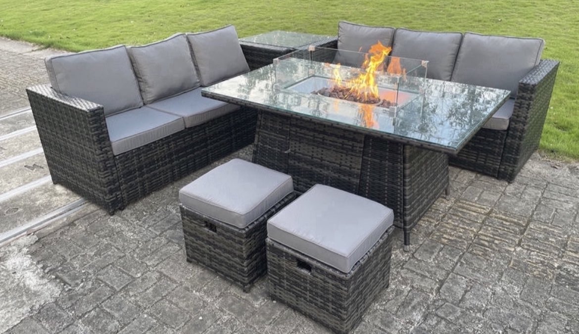 This Rattan garden furniture set is a FANTASTIC PRICE!! 🔥🔥 Check it out here ➡️ awin1.com/cread.php?awin…